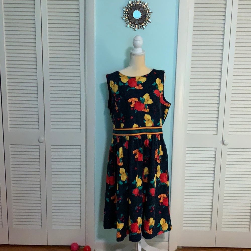 EUC Eva Mendez navy blue dress